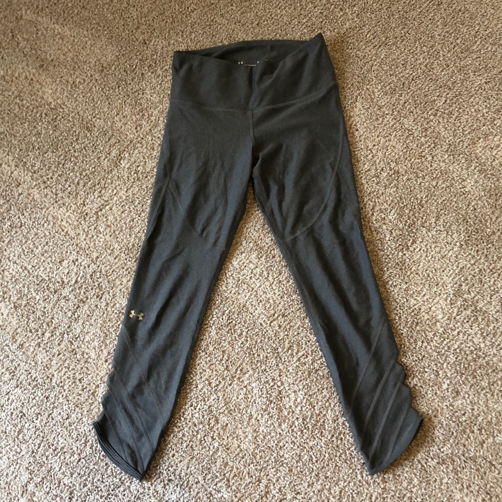 Grey Under Armour Compression Leggings/Yoga Pants